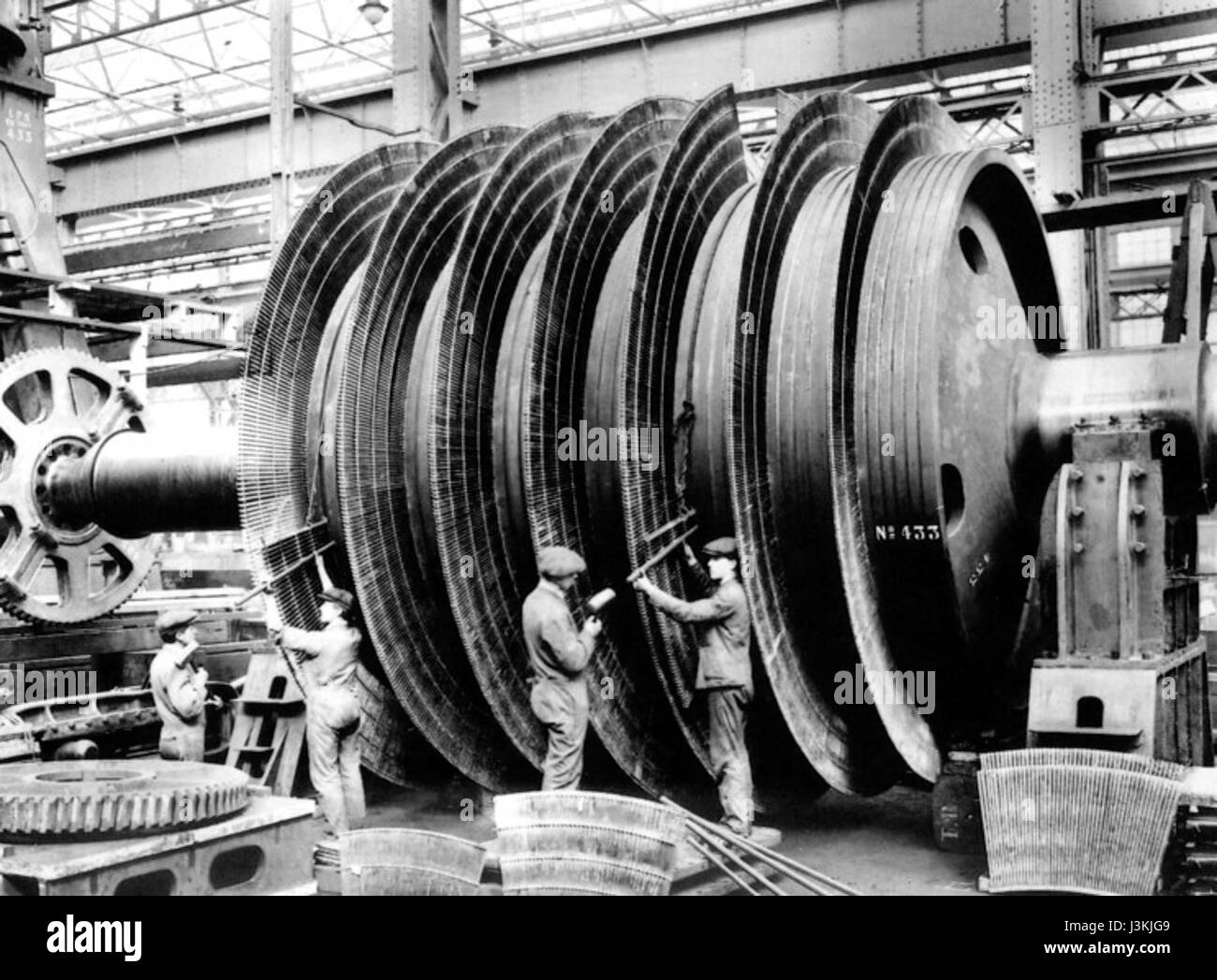 HMHS Britannic turbines being assembled Stock Photo