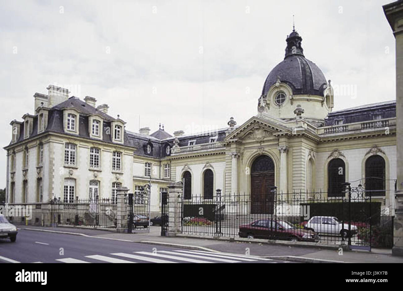 Hopital psychiatrique rennes Stock Photo Alamy
