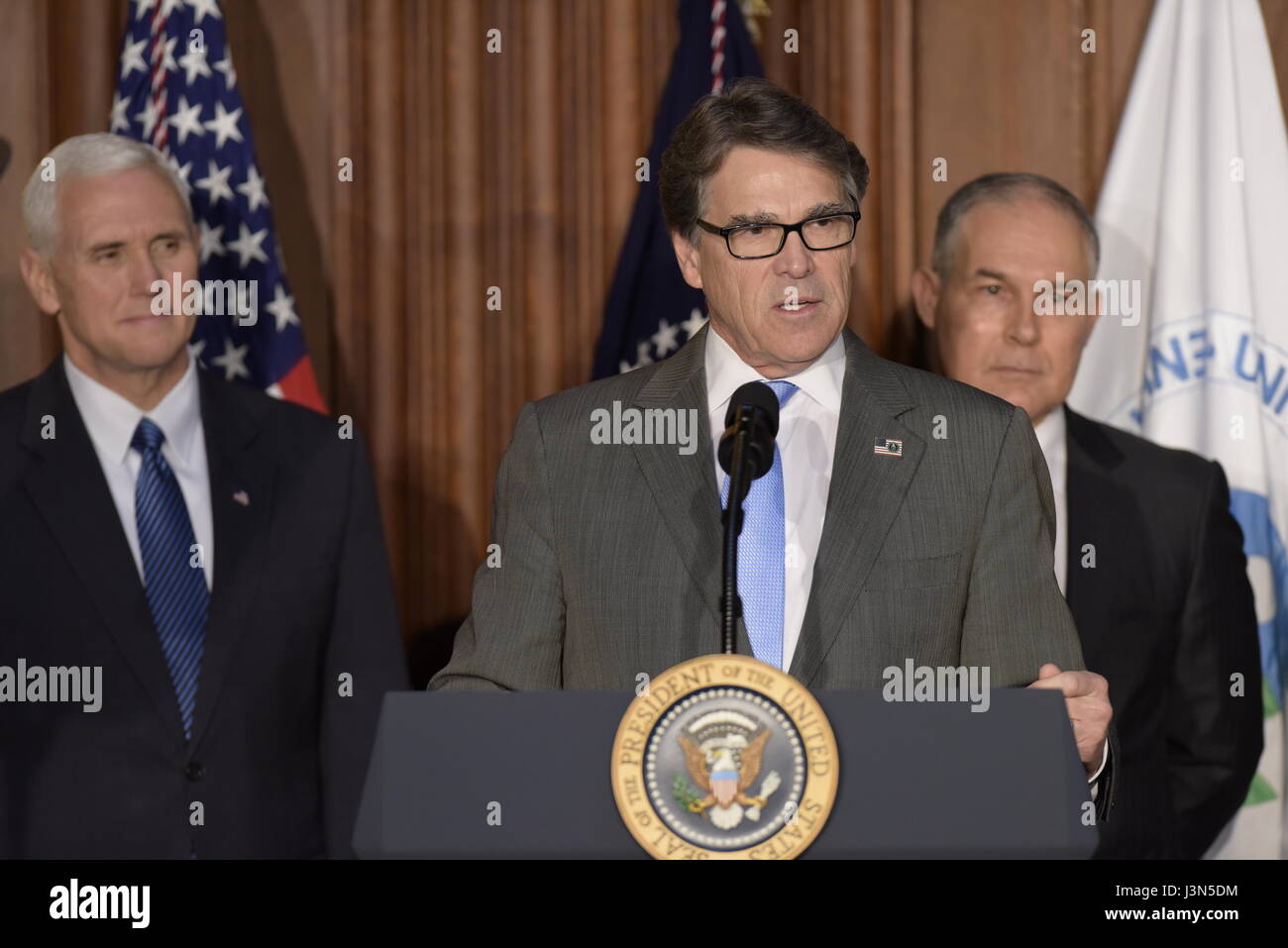 U.S. Energy Secretary Rick Perry delivers remarks at a signing ceremony for a series of anti-environmental executive orders aimed at repealing restrictions on coal at the Environmental Protection Agency headquarters March 28, 2017 in Washington, DC. The orders roll back at least 10 major Obama environmental regulations and fulfills a wish list from the fossil fuel industry. Stock Photo