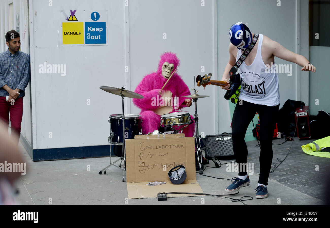 Brighton, UK. 6th May, 2017. Gorillabot a masked rock band performing in North Street Brighton as part of the Brighton Festival Fringe City events today Credit: Simon Dack/Alamy Live News Stock Photo