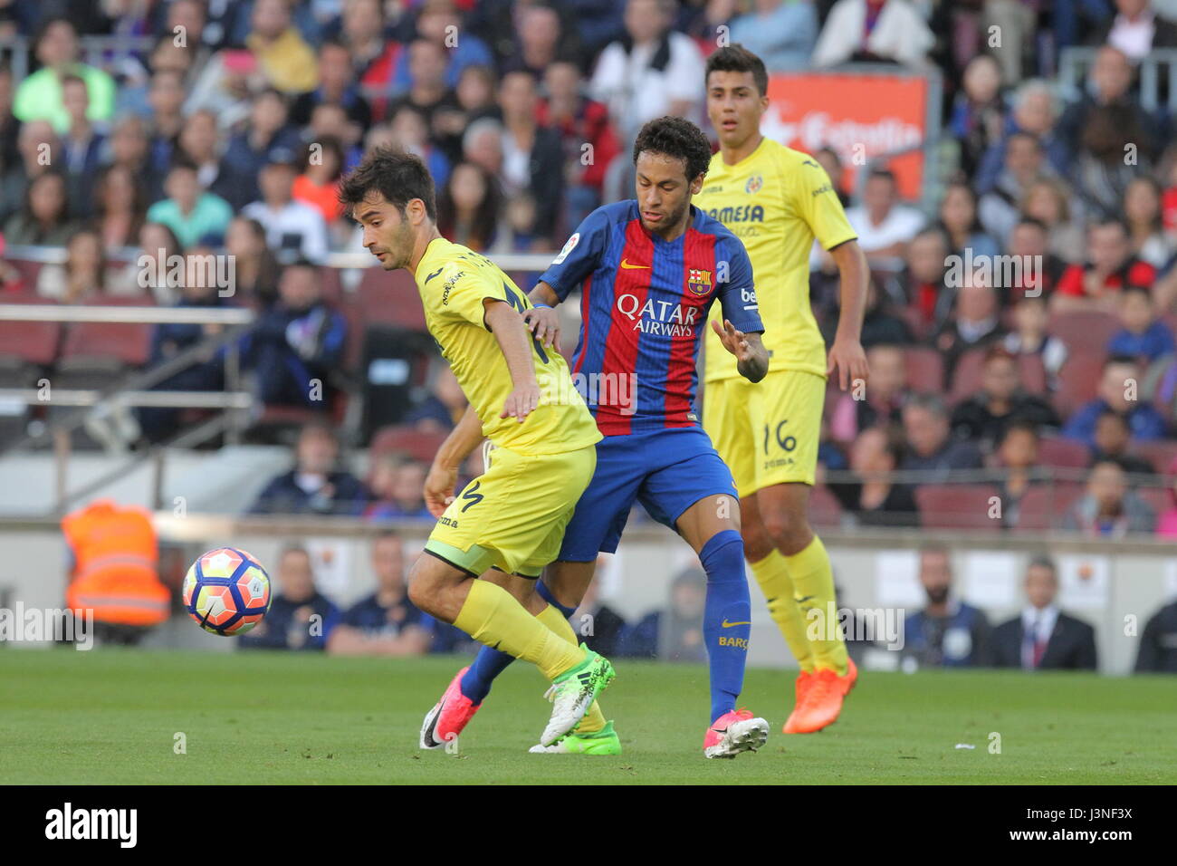 Barcelona, Spain. 06th May, 2017. 06.05.2017 Barcelona. La Liga game 31. picture show Neymar in action during game between FC Barcelona against Villarreal at Camp Nou Credit: Gtres Información más Comuniación on line, S.L./Alamy Live News Stock Photo