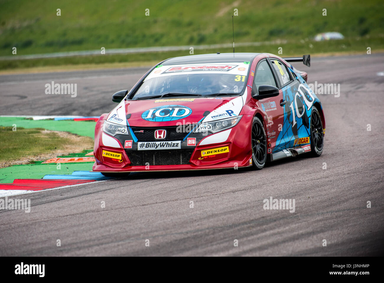 Hampshire, UK. 6th May, 2017. Thruxton Race Circuit and Motorsport ...