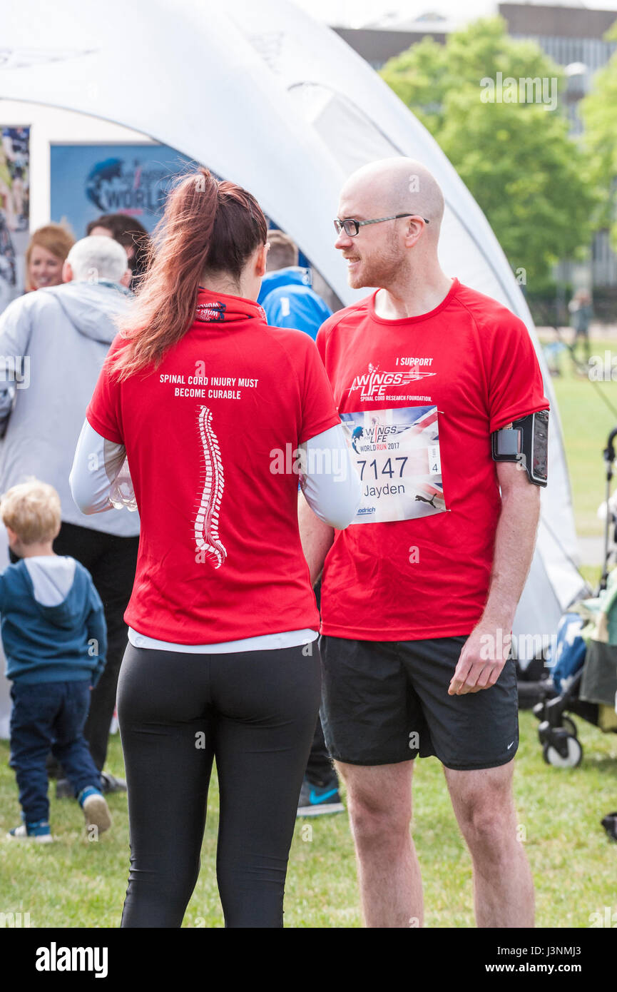 Cambridge, UK. 7th May 2017. Warm but cloudy weather didn’t stop