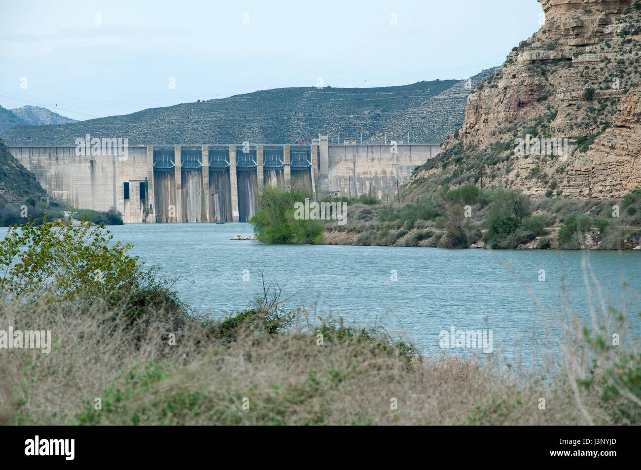 Dam of the Mequinenza Reservoir, a great place to practice fishing Stock Photo