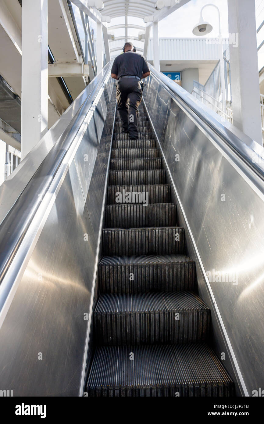 masstransit stop receiving masstransit stop receiving