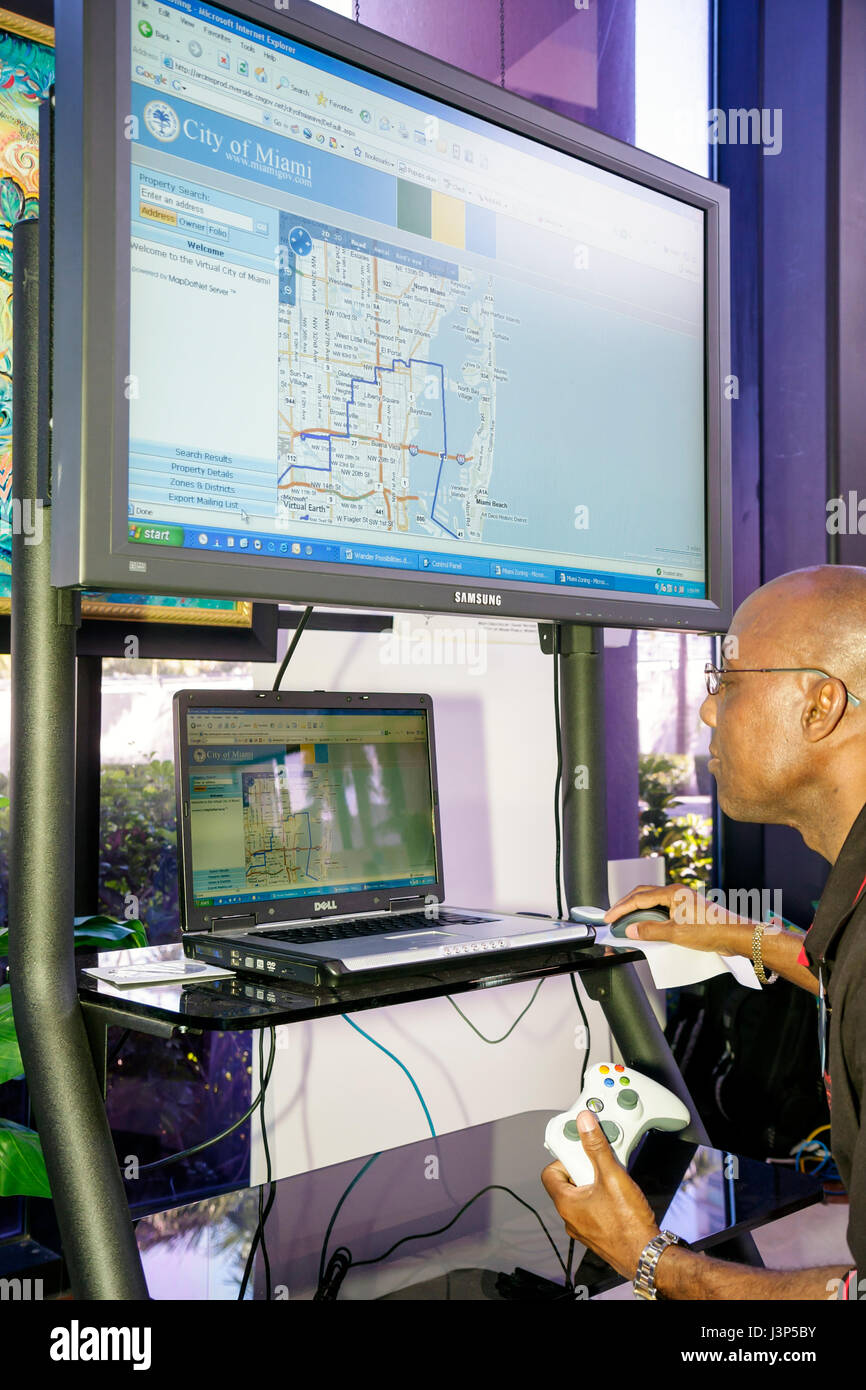 Miami Florida,Miami River waterside Center,centre,Geographic