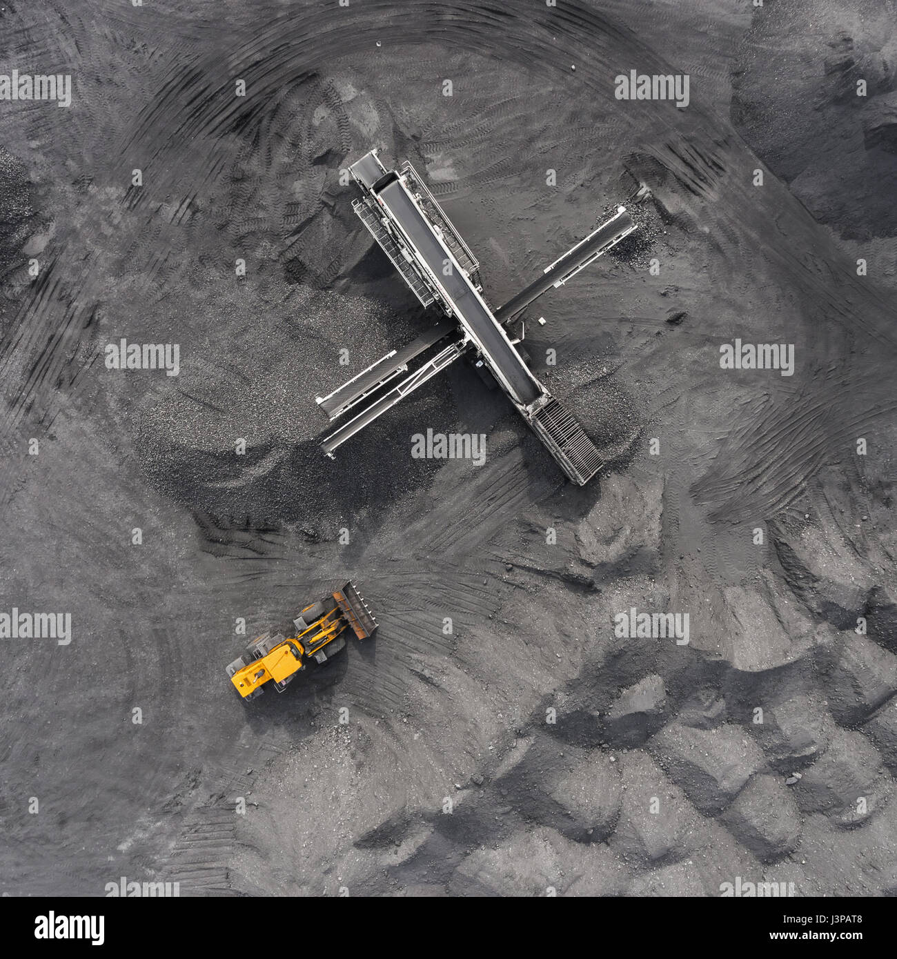 Open pit mine, breed sorting, mining coal, extractive industry Stock ...