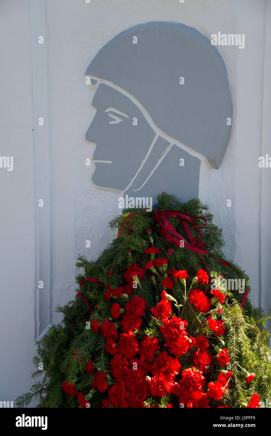 Biggest soviet war cemetery hi-res stock photography and images - Alamy