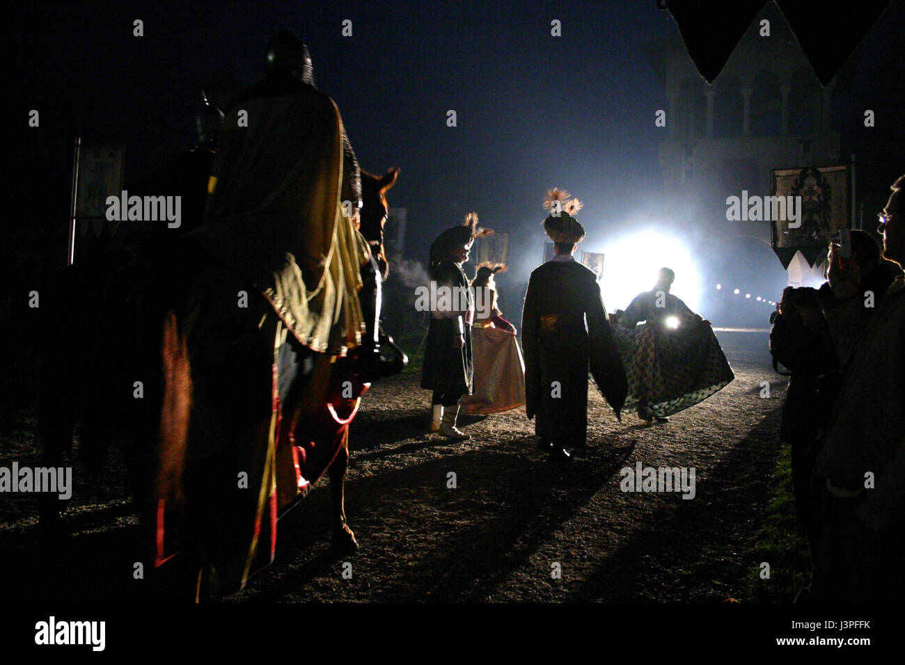 Medieval royalty visit hi-res stock photography and images - Alamy