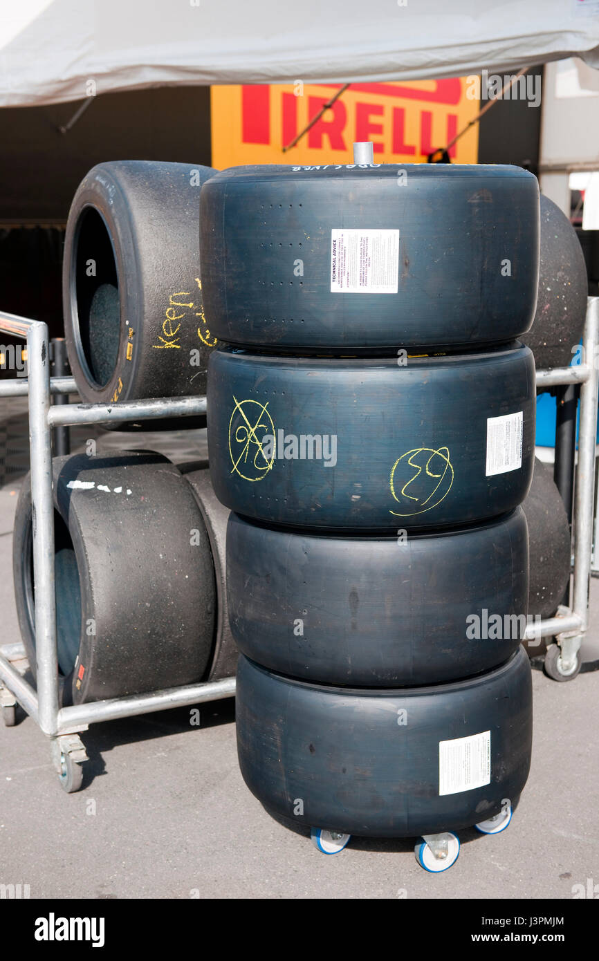 Race Tires NASCAR News: 3 Drivers Testing New Goodyear Tires At The