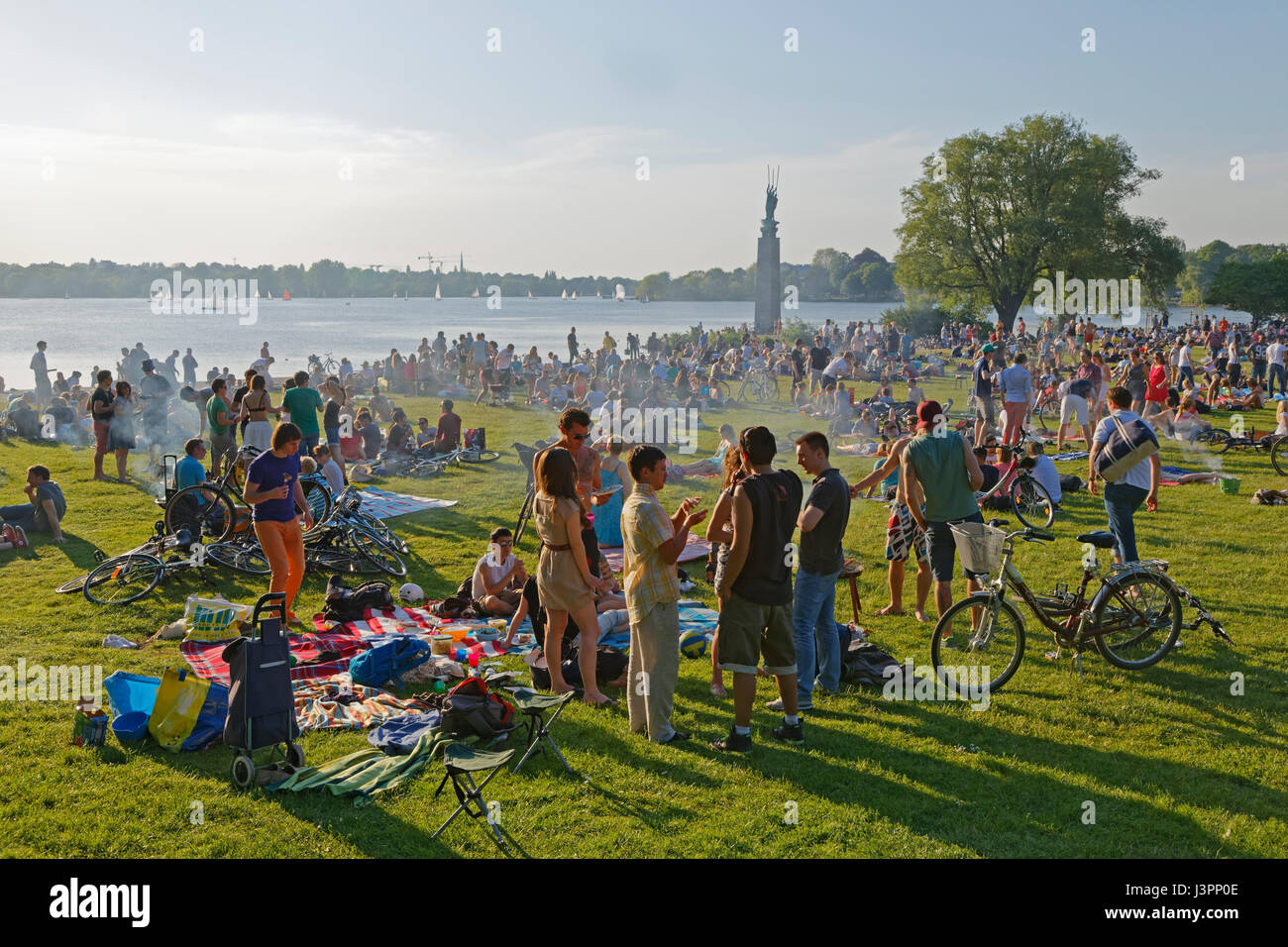 Barbecue at the Outer Alster, Hamburg, Germany, Europe Stock Photo
