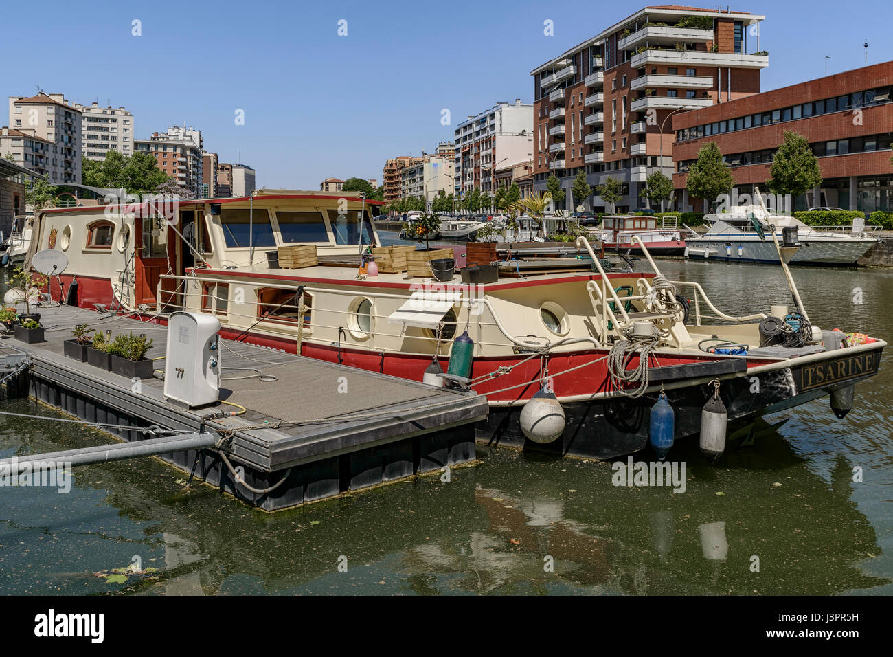 Port Saint Sauveur, the Canal du Midi listed as World Heritage by UNESCO, Haute Garonne, Toulouse, France. Stock Photo
