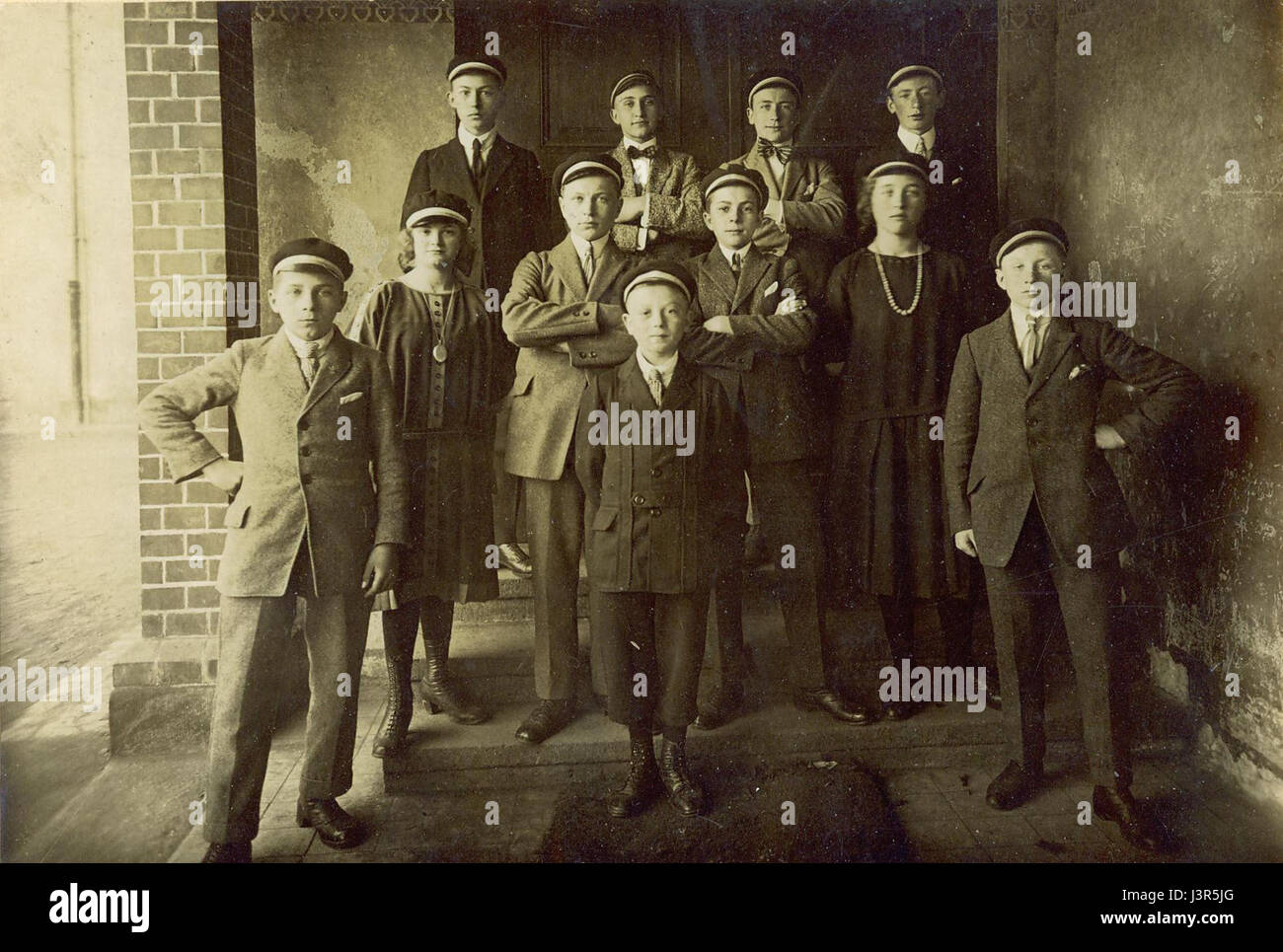Klassenfotoeiner hessischen Oberschule 1920er Jahre Stock Photo