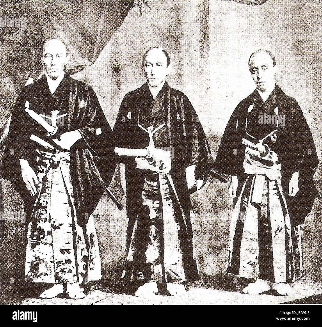 The First Japanese Embassy（第一遣米使節日記）2冊 420px-