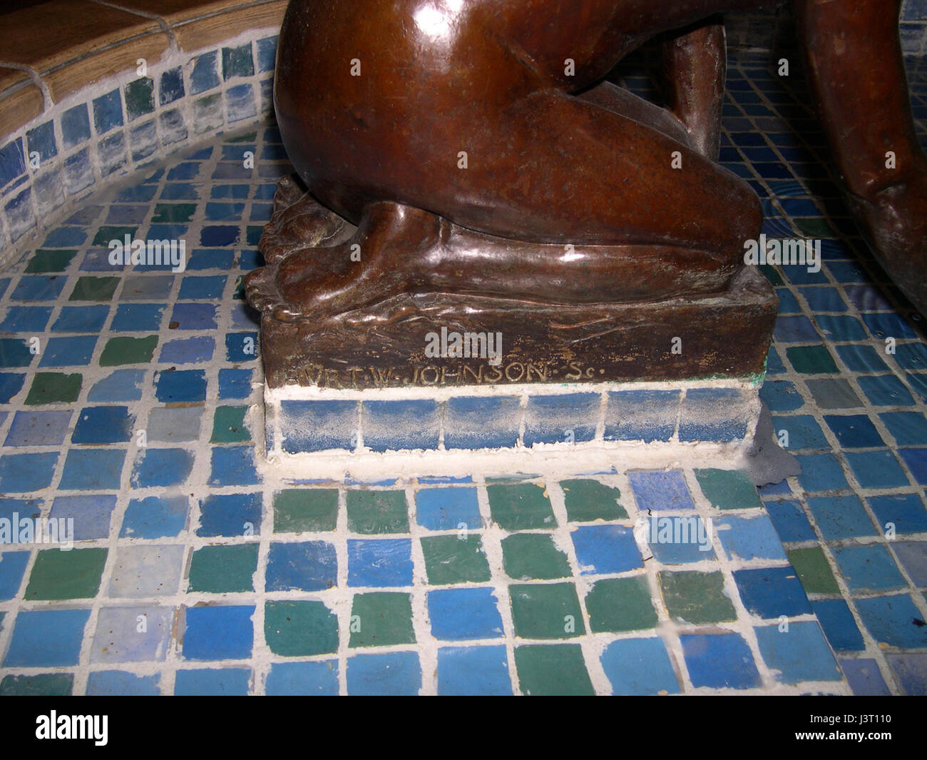 Fine arts venue hi res stock photography and images Alamy