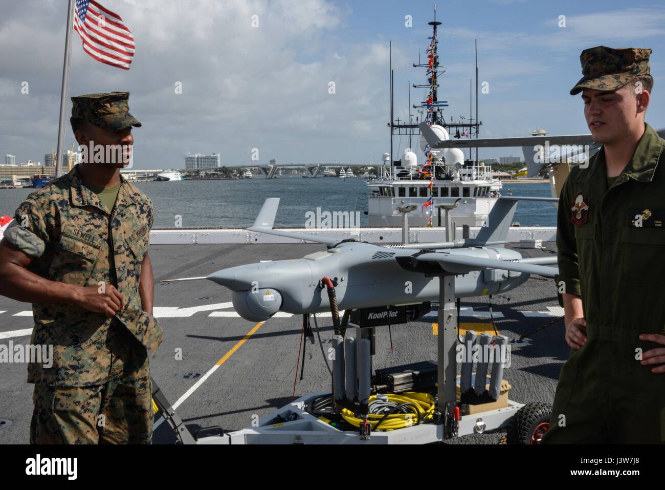 PORT EVERGLADES, Fla. Marines explain the RQ21 Blackjack to JROTC