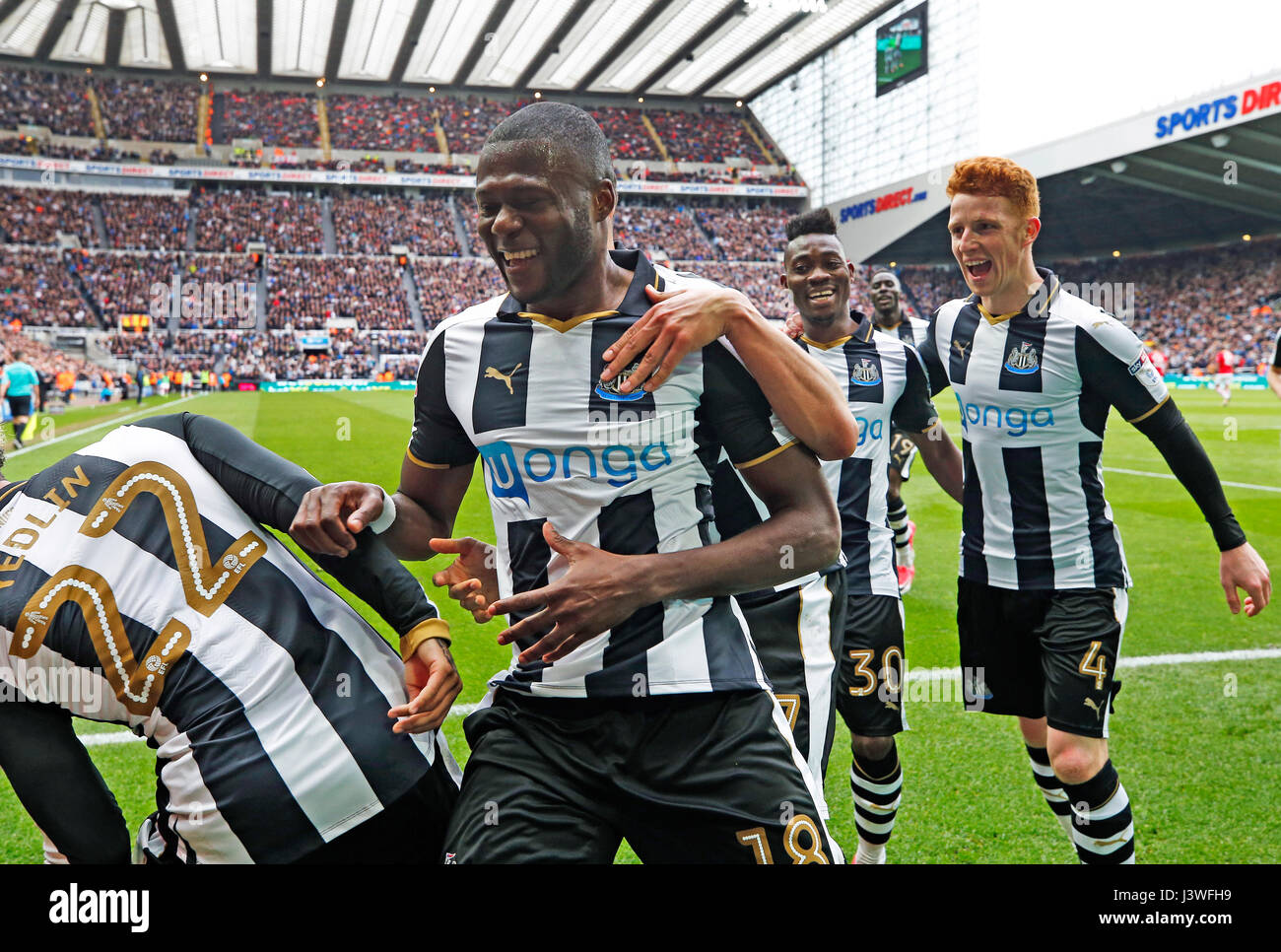 newcastle-united-s-chancel-mbemba-celebrates-scoring-his-side-s-second