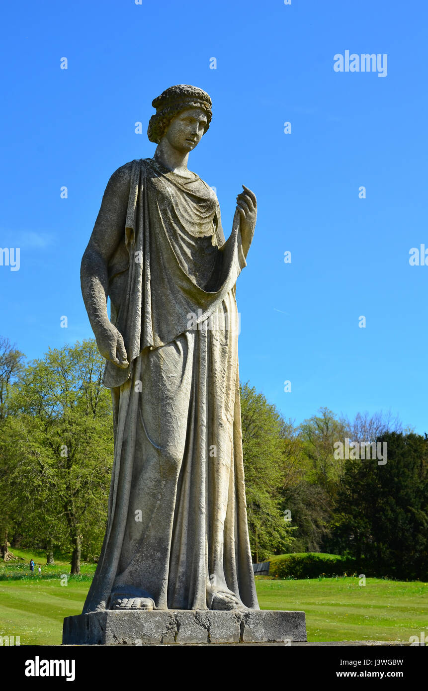 Statue in the gardens at Chatsworth House Derbyshire Stock Photo Alamy