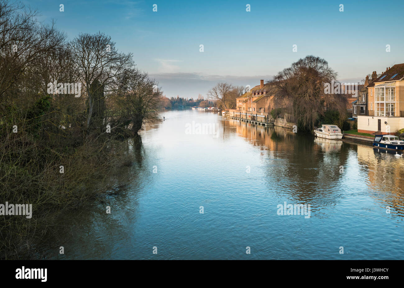 A cold, sunny winter afternoon on the River Great Ouse at St Neots, Cambridgeshire, England Stock Photo