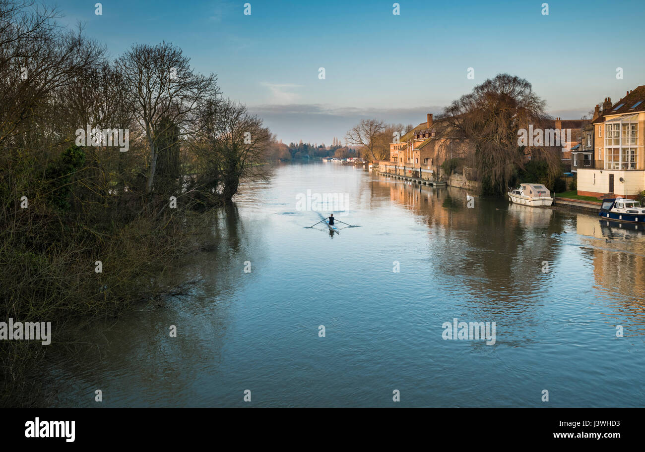 A cold, sunny winter afternoon on the River Great Ouse at St Neots, Cambridgeshire, England Stock Photo