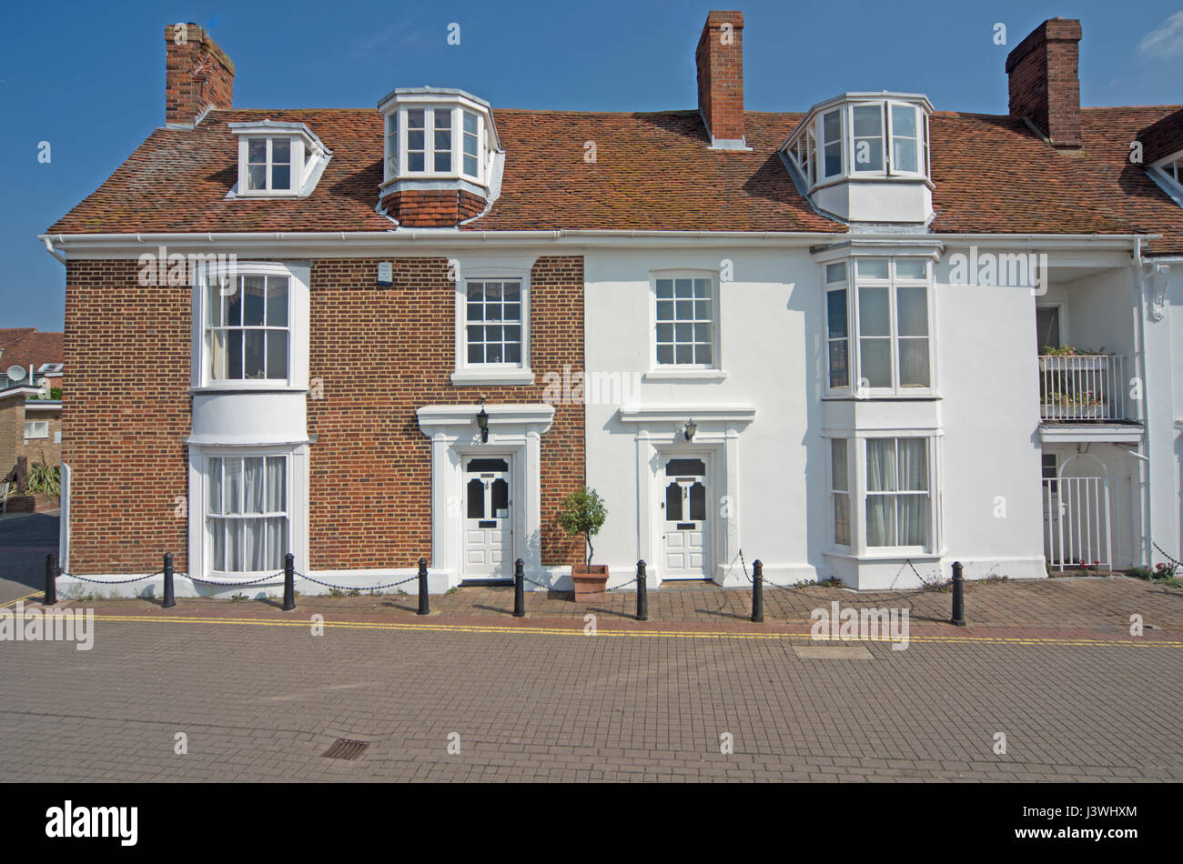 Burnham on Crouch, Essex, House by River Crouch Stock Photo Alamy