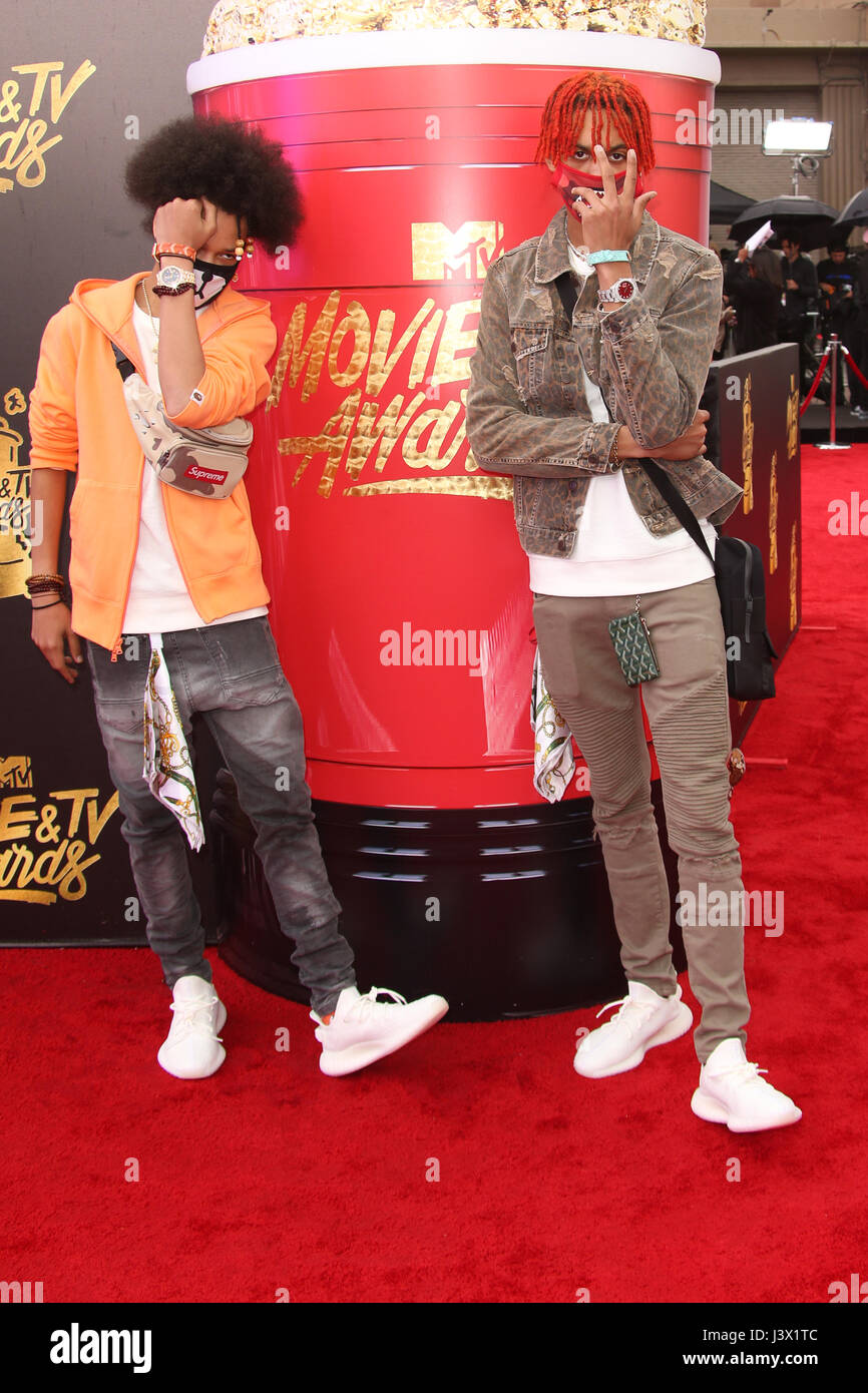 Ayo and teo hi-res stock photography and images - Alamy