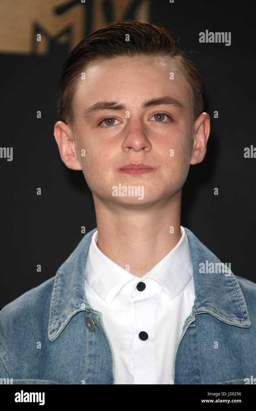 Jaeden lieberher hi-res stock photography and images - Alamy