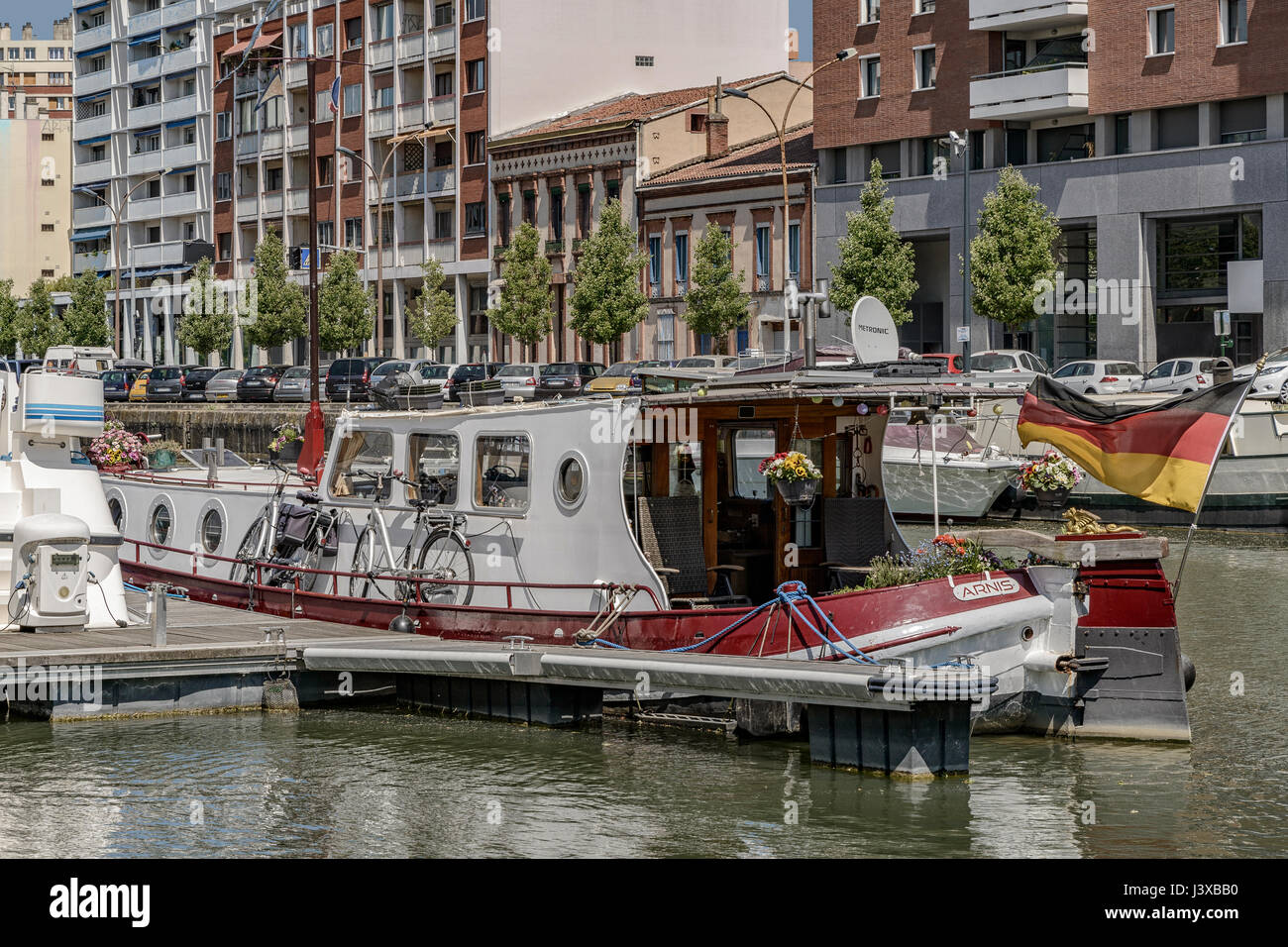 Port Saint Sauveur, the Canal du Midi listed as World Heritage by UNESCO, Haute Garonne, Toulouse, France. Stock Photo