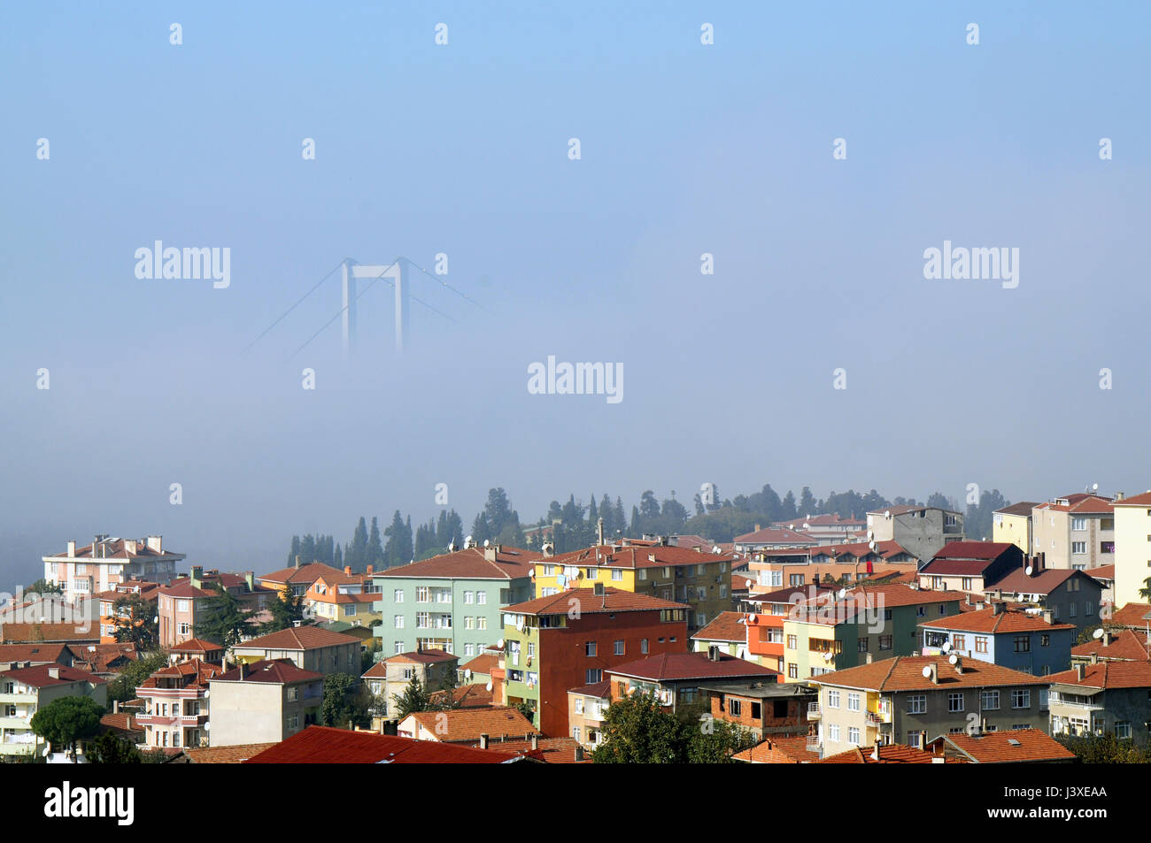 Ship in foggy winter sunrise hi-res stock photography and images - Alamy