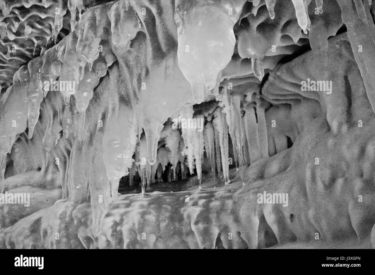 Apostle Isles Ice Cave Stock Photo Alamy