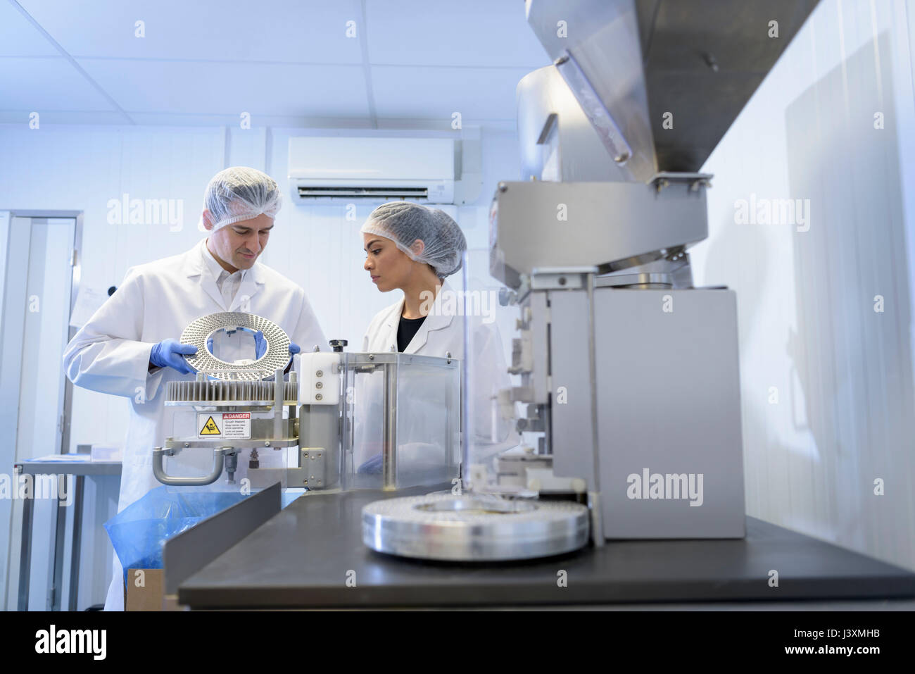 Pharmacy operators hires stock photography and images Alamy