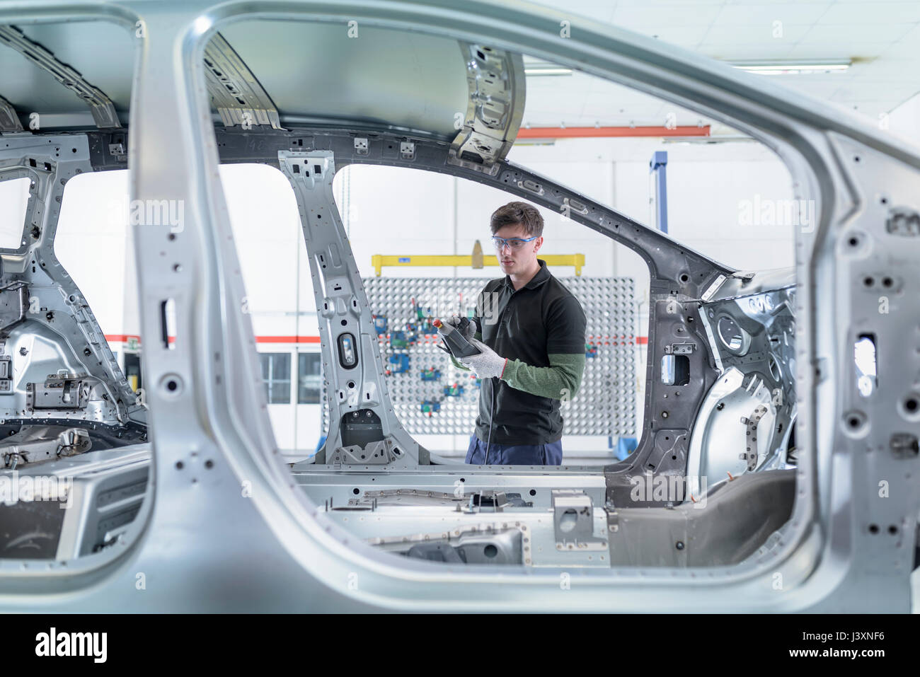 Car engineer car production hires stock photography and images Alamy