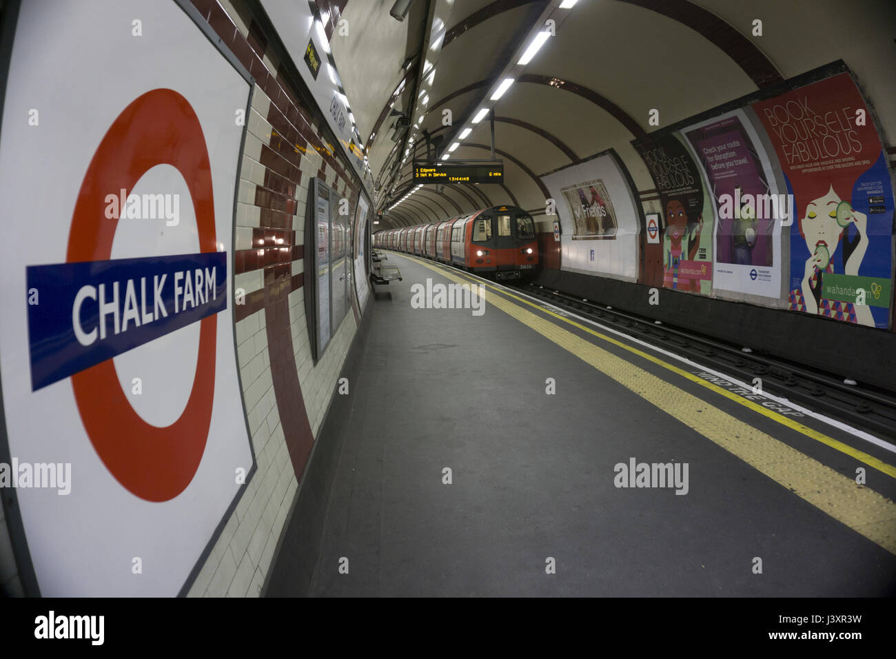 Chalk farm station hi-res stock photography and images - Alamy