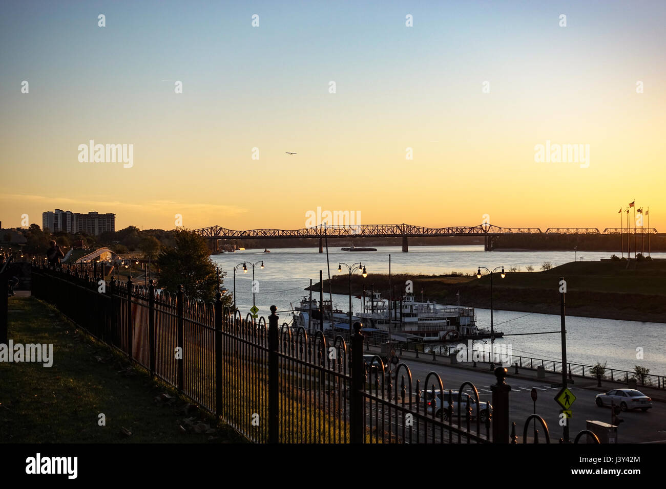 Sunset over the Big River Crossing and Mississippi, Memphis Stock Photo