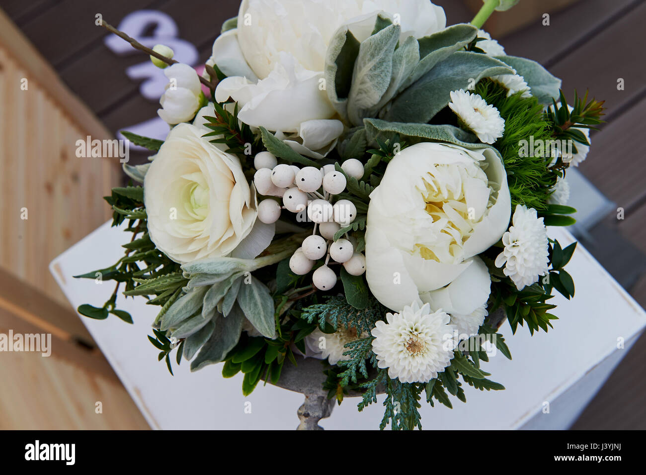 wedding centerpiece floral arrangements