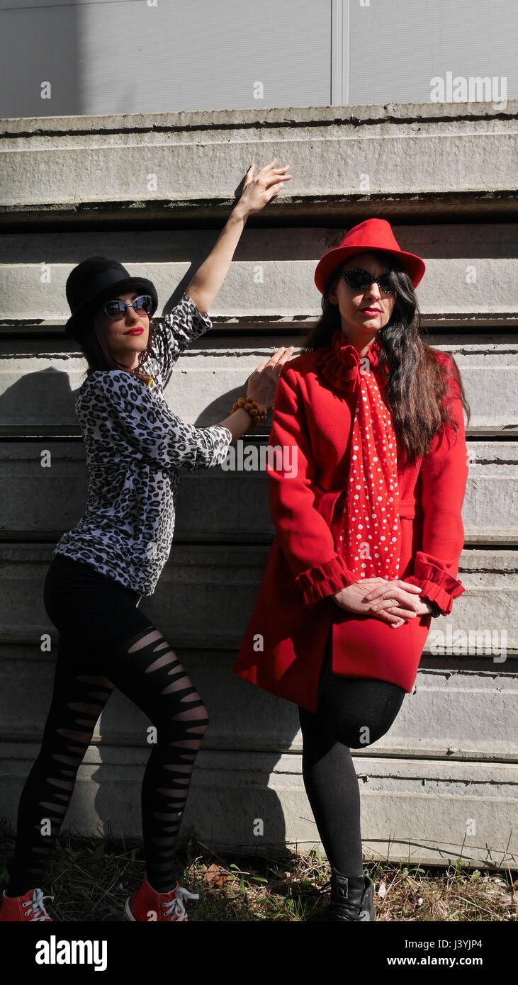 Retro tyle elegant models outdoor Stock Photo - Alamy