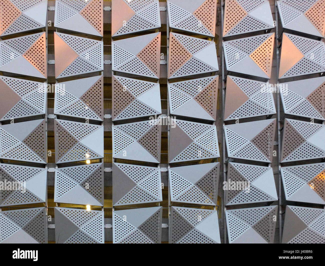 Angular object hi-res stock photography and images - Alamy
