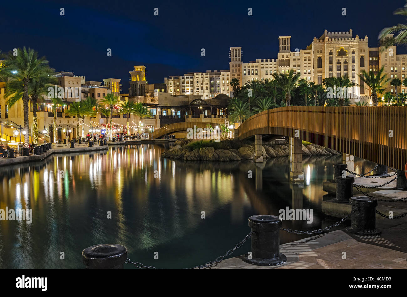 Night view of the artificial canal, Souk Madinat Jumeirah on the Arabian Gulf. Dubai, United Arab Emirates. Stock Photo