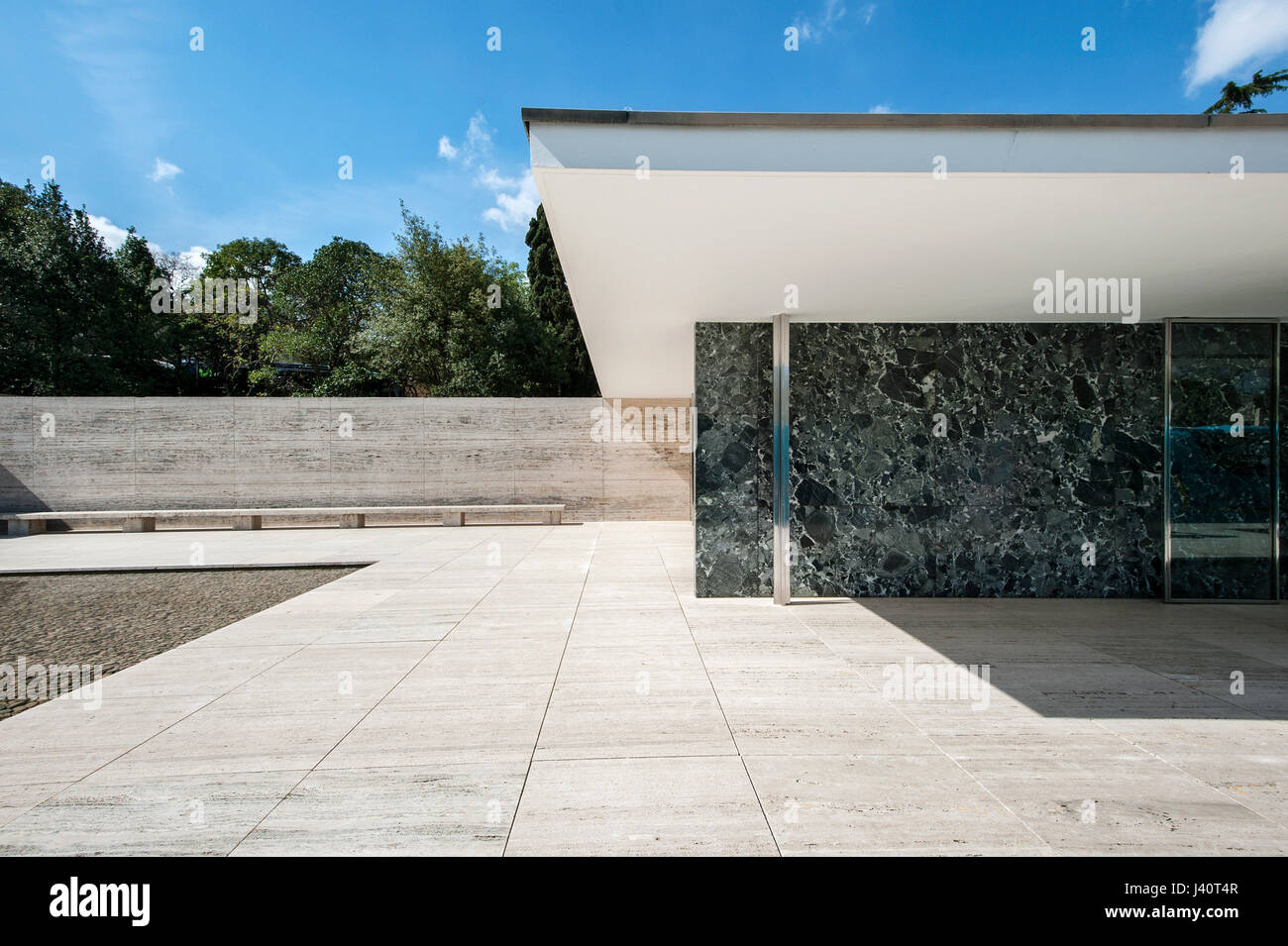 Page 3 Ludwig Mies Van Der Rohe High Resolution Stock Photography And Images Alamy
