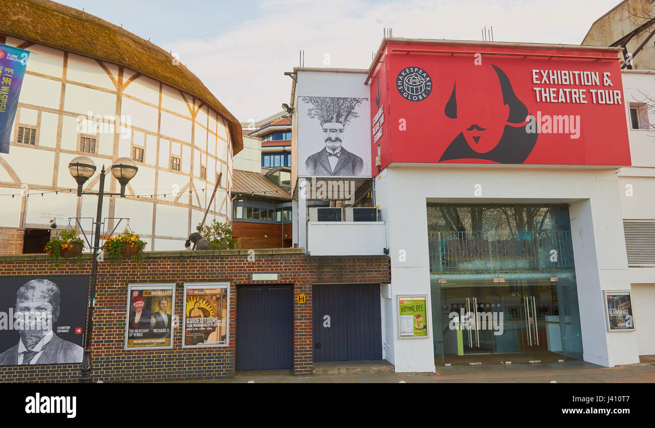 The Globe Theatre, South Bank, Southwark, London, England Stock Photo