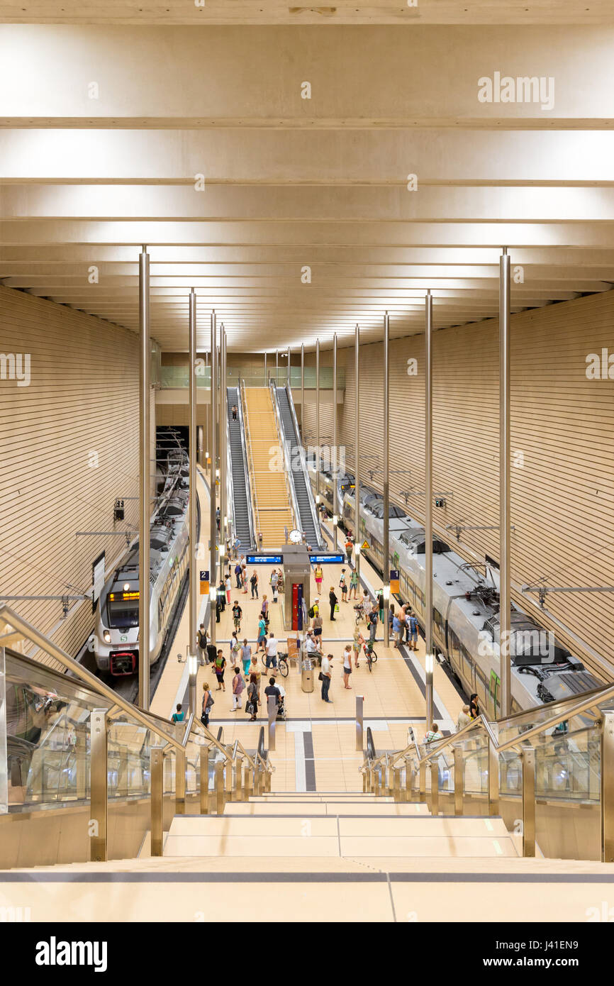 Leipzig s bahn hi-res stock photography and images - Alamy