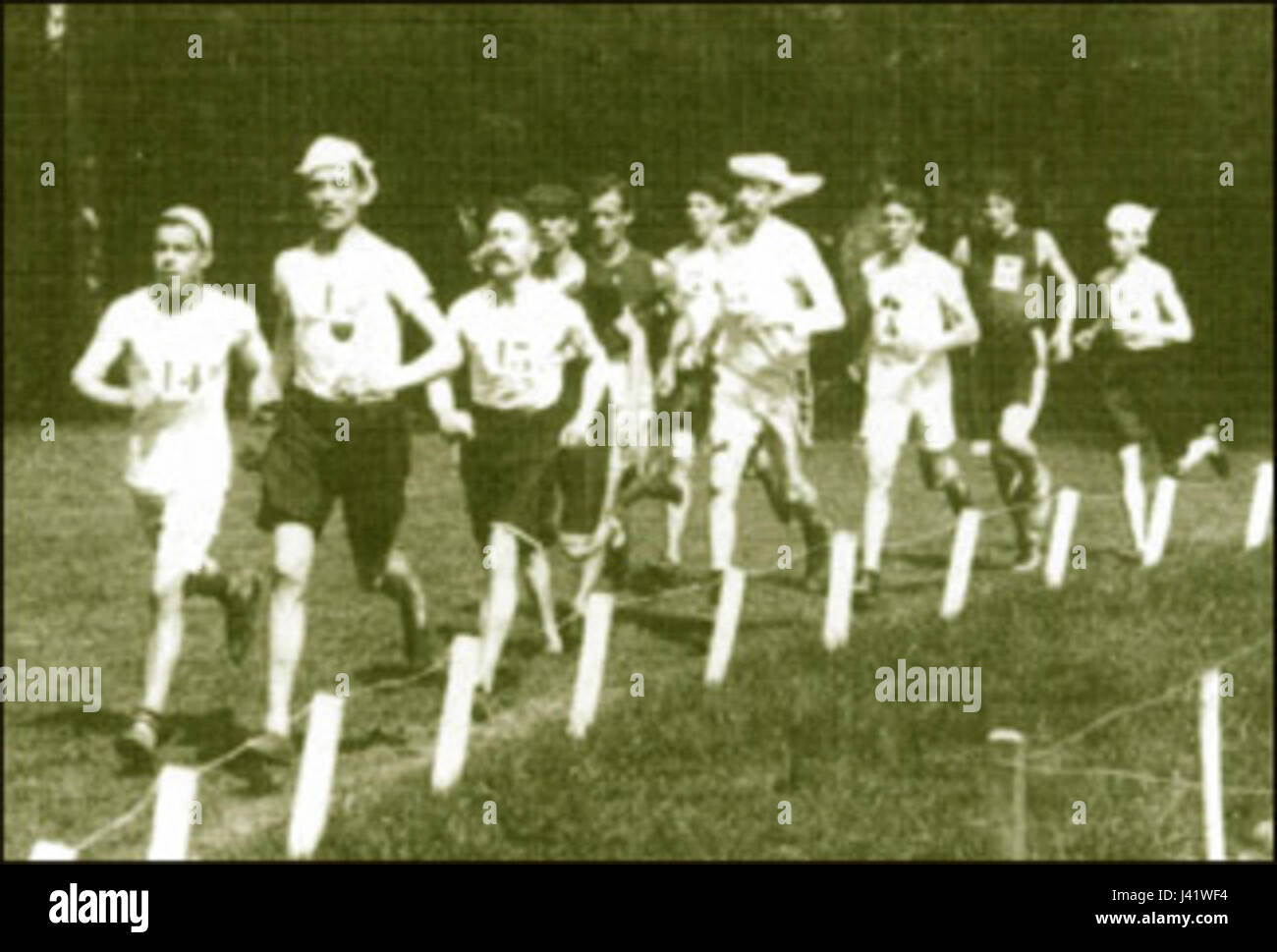 Paris olympics 1900 marathon hi-res stock photography and images - Alamy