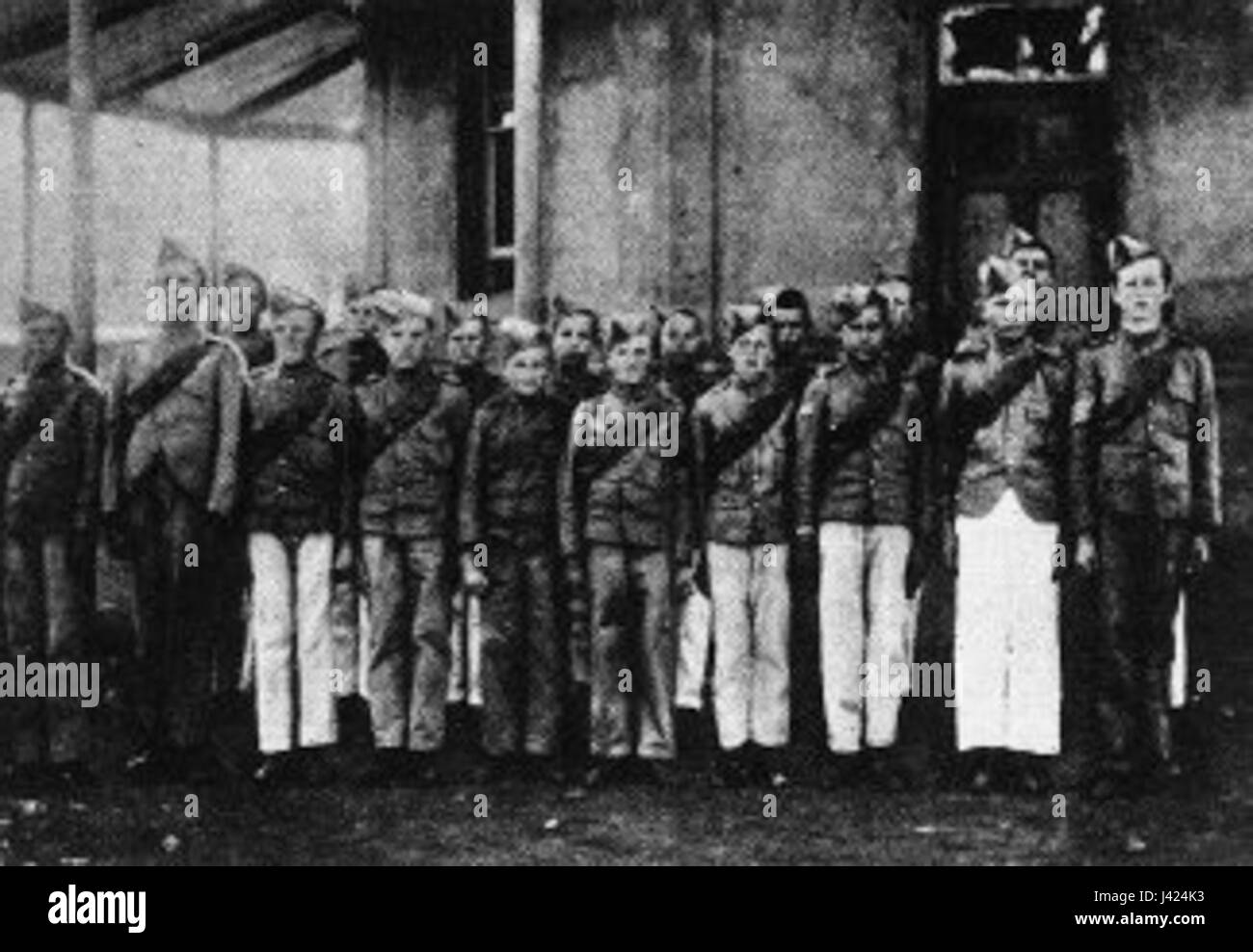 British wartime youth hi-res stock photography and images - Alamy