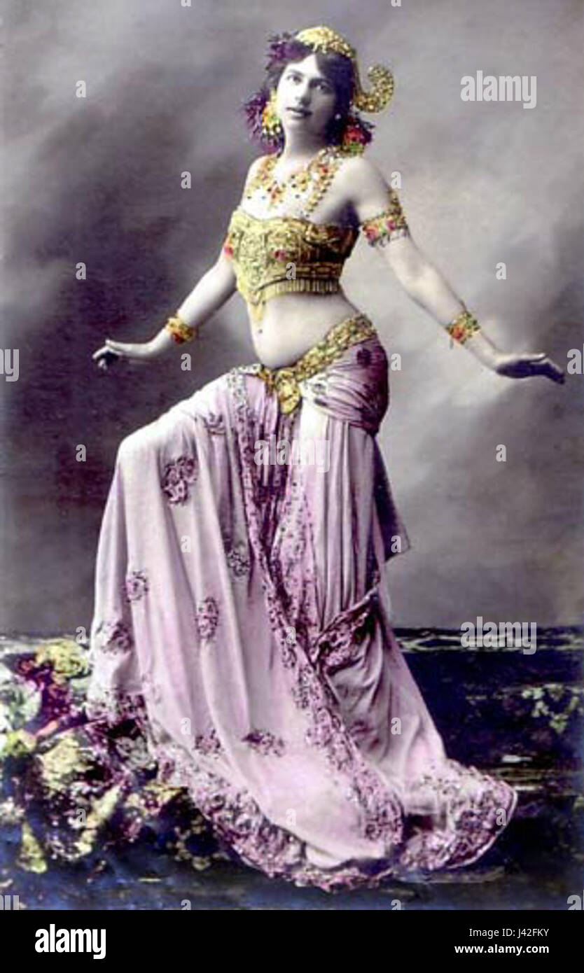 Mata hari hi-res stock photography and images - Alamy