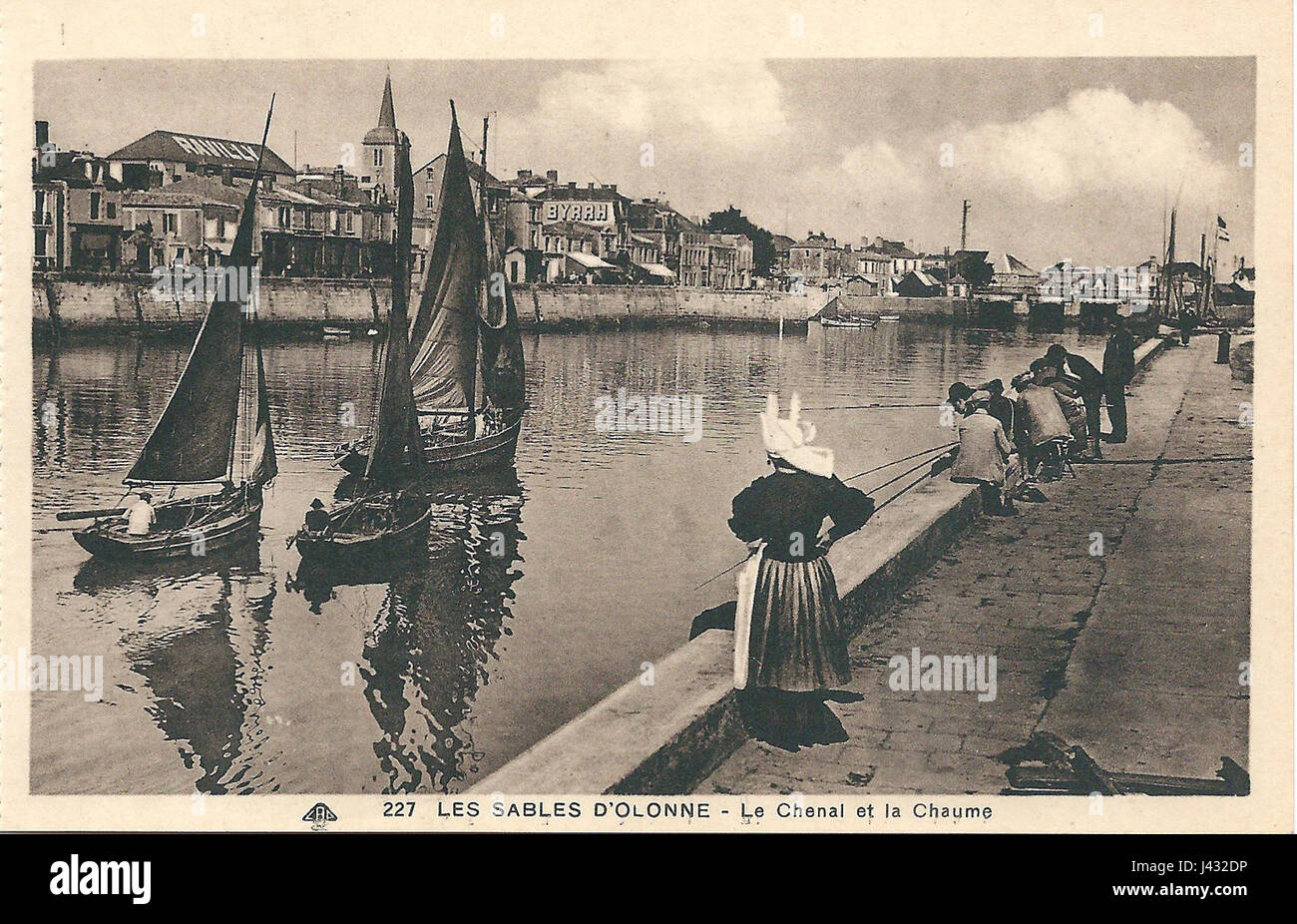 Les Sables d'Olonne FR 85 chenal & la Chaume 1 Stock Photo Alamy