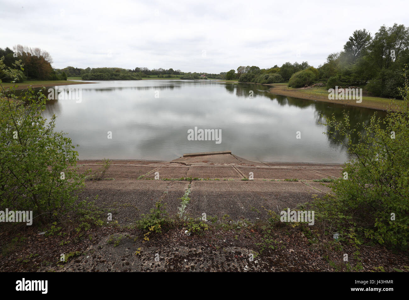 The low water level at Bewl Water reservoir near Lamberhurst in Kent as fears grow for a summer drought, following one of the driest winters in the past two decades. Stock Photo
