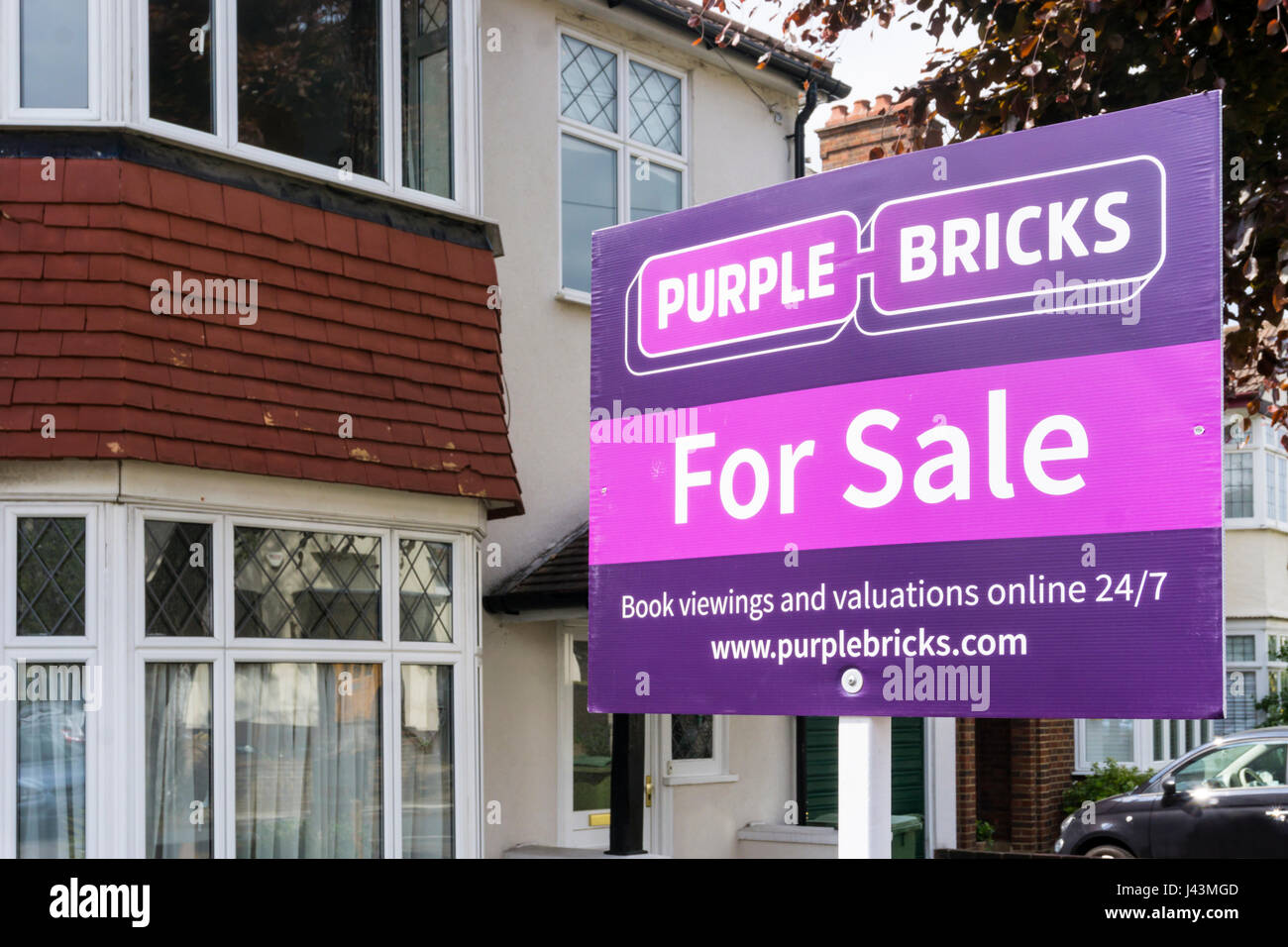Purple bricks hires stock photography and images Alamy
