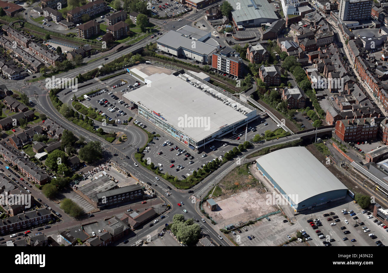 aerial view of Tesco supermarket in Altrincham, Cheshire, UK Stock Photo