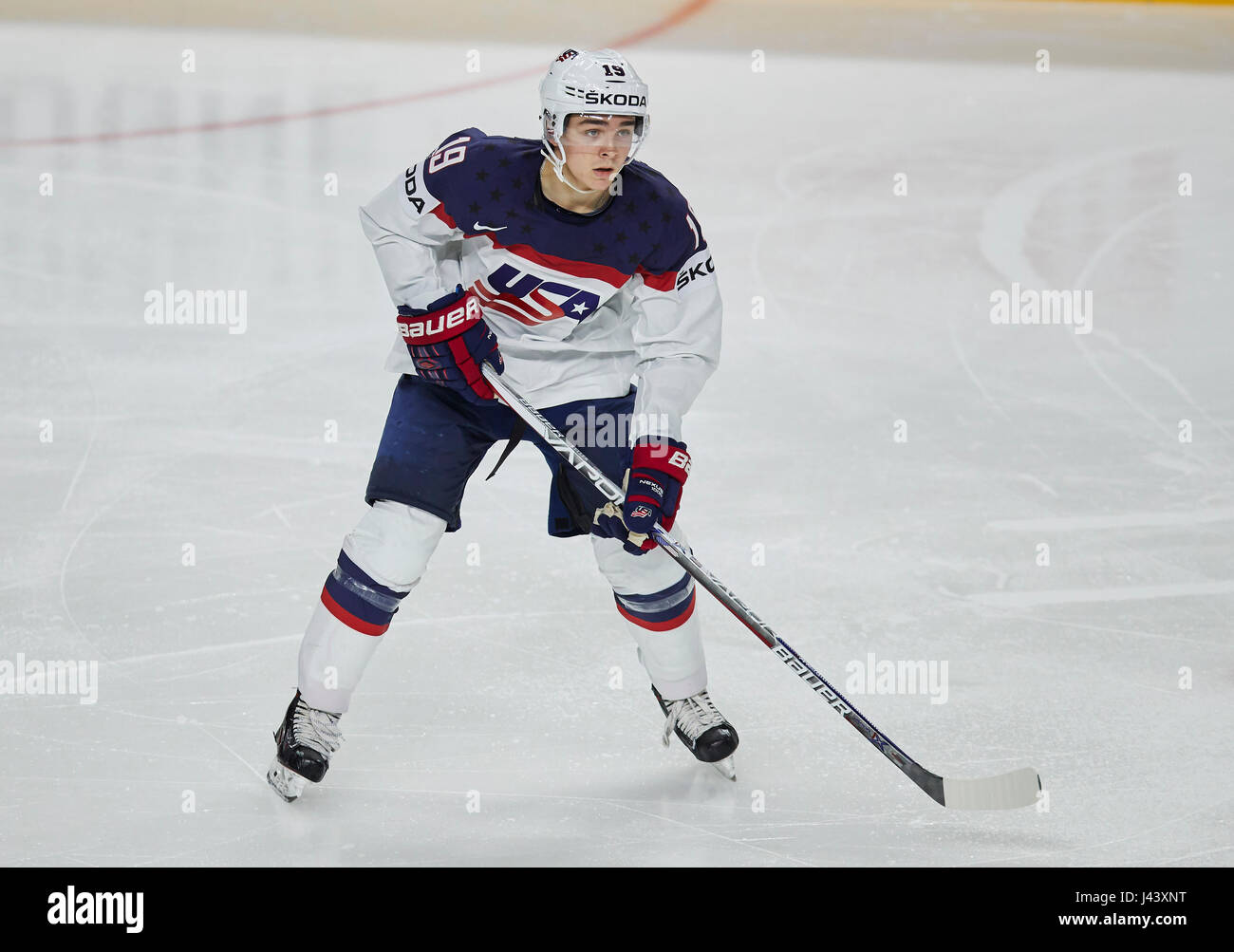 722 Clayton Keller Ice Hockey Center Stock Photos, High-Res Pictures, and  Images - Getty Images