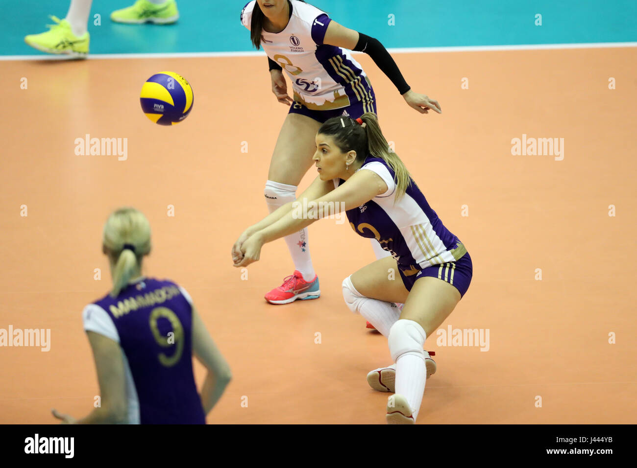 Kobe, Japan. 9th May, 2017. Mariana Costa (VOL) Volleyball : 2017 FIVB  Volleyball Women's Club World Championship match between Volero Zurich 3-0  Eczacibasi Istanbul in Kobe, Japan . Credit: AFLO/Alamy Live News Stock  Photo - Alamy